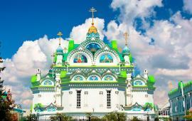 в ясную погоду храм удивительно прекрасный Храм Святой Екатерины в Феодосии