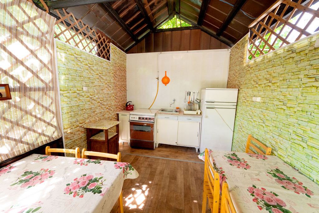 феодосия поселок береговое частный сектор. феодосия крым жилье. феодосия пер шевченко 3. крым феодосия частный сектор 2022. феодосия частный отдых.