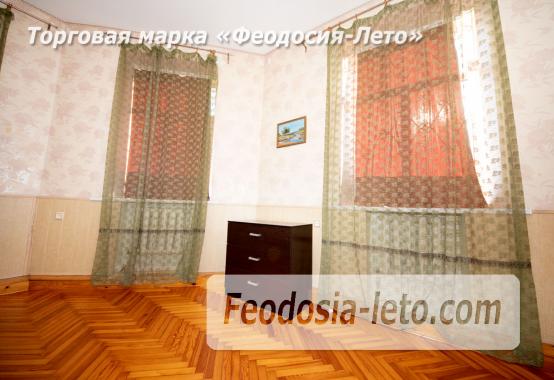 2-комнатная квартира на длительный срок в г. Феодосия, улица Пушкина - фотография № 3