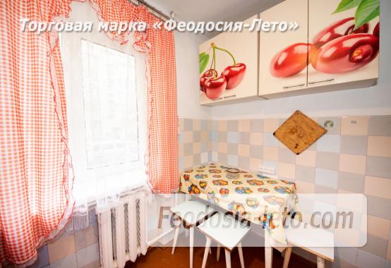 2-комнатная квартира в Феодосии, бульвар Старшинова, 10 - фотография № 2