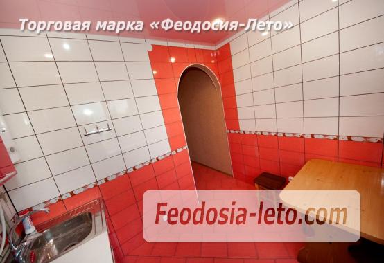 2-комнатная квартира в городе Феодосия, улица Крымская, дом 7 - фотография № 2