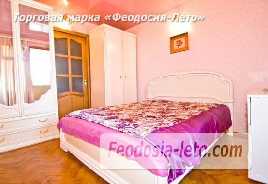 2 комнатная квартира в Феодосии, улица Крымская, 84 - фотография № 1