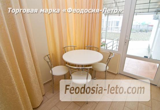 2 комнатная несравненная квартира в Феодосии рядом с Жемчужным пляжем, Черноморская набережная - фотография № 4
