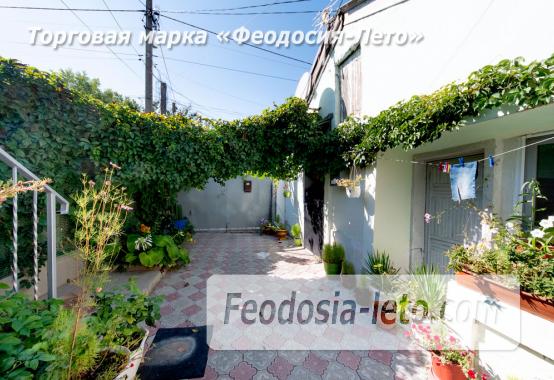 Мини гостиница на берегу моря в Феодосии на улице 3-го Интернационала - фотография № 3