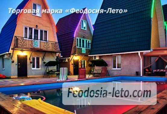 Дом с бассейном в Феодосии у моря - фотография № 1