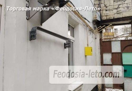 Двухкомнатный дом в центре города Феодосия, улица Победы - фотография № 17