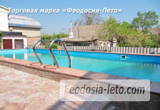 Гостиница с бассейном в Феодосии на улице Дружбы - фотография № 10