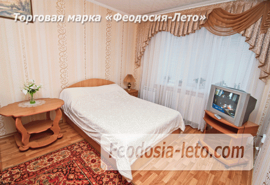 Однокомнатная первоклассная квартира в Феодосии на улице Куйбышева, 57 - фотография № 1