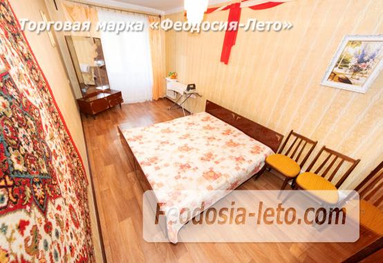 2-комнатная квартира в г. Феодосия на бульваре Старшинова - фотография № 2