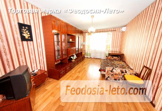 2-комнатная квартира в г. Феодосия на бульваре Старшинова - фотография № 3