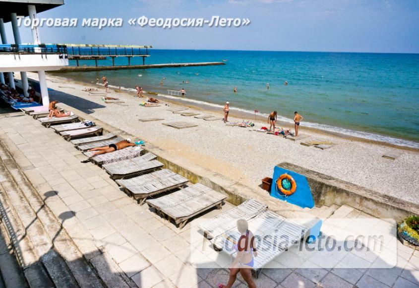 Пляж Министерства обороны в Феодосии - фотография № 7