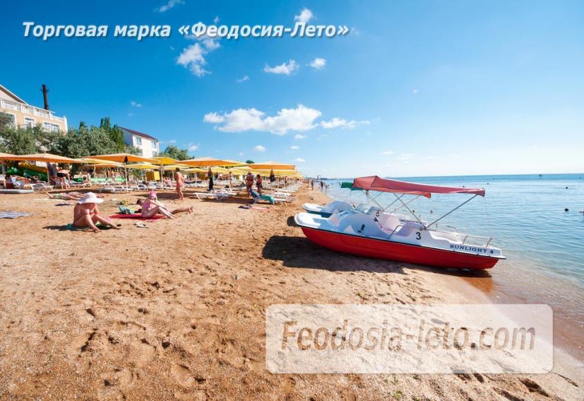 Пляж Жемчужный в Феодосии - фотография № 15