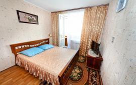 3 комнатная квартира в Феодосии, бульвар Старшинова, 8-А