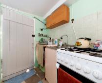 Кухня общего пользования во дворе в мини гостинице в Феодосии на улице 3-го Интернационала - фотография № 6