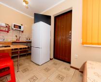 Мини-гостиница в Феодосии с кухней в номерах, улица Богдановой - фотография № 11